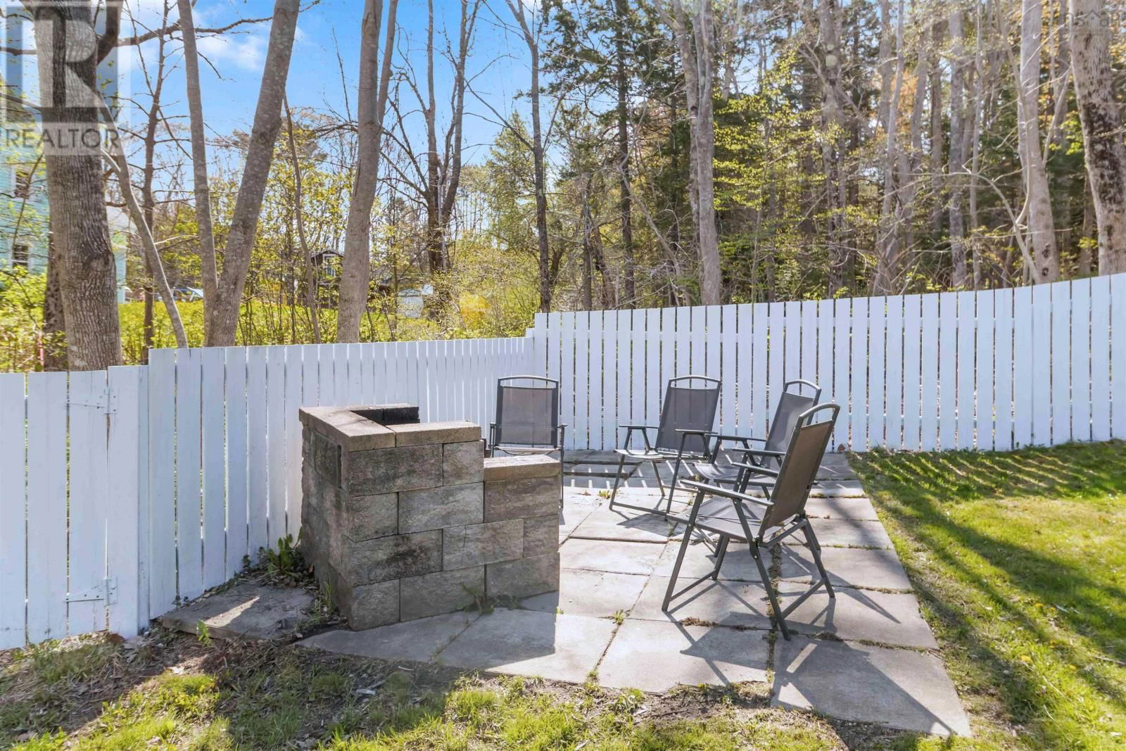 2296 CONQUERALL ROAD Image 42