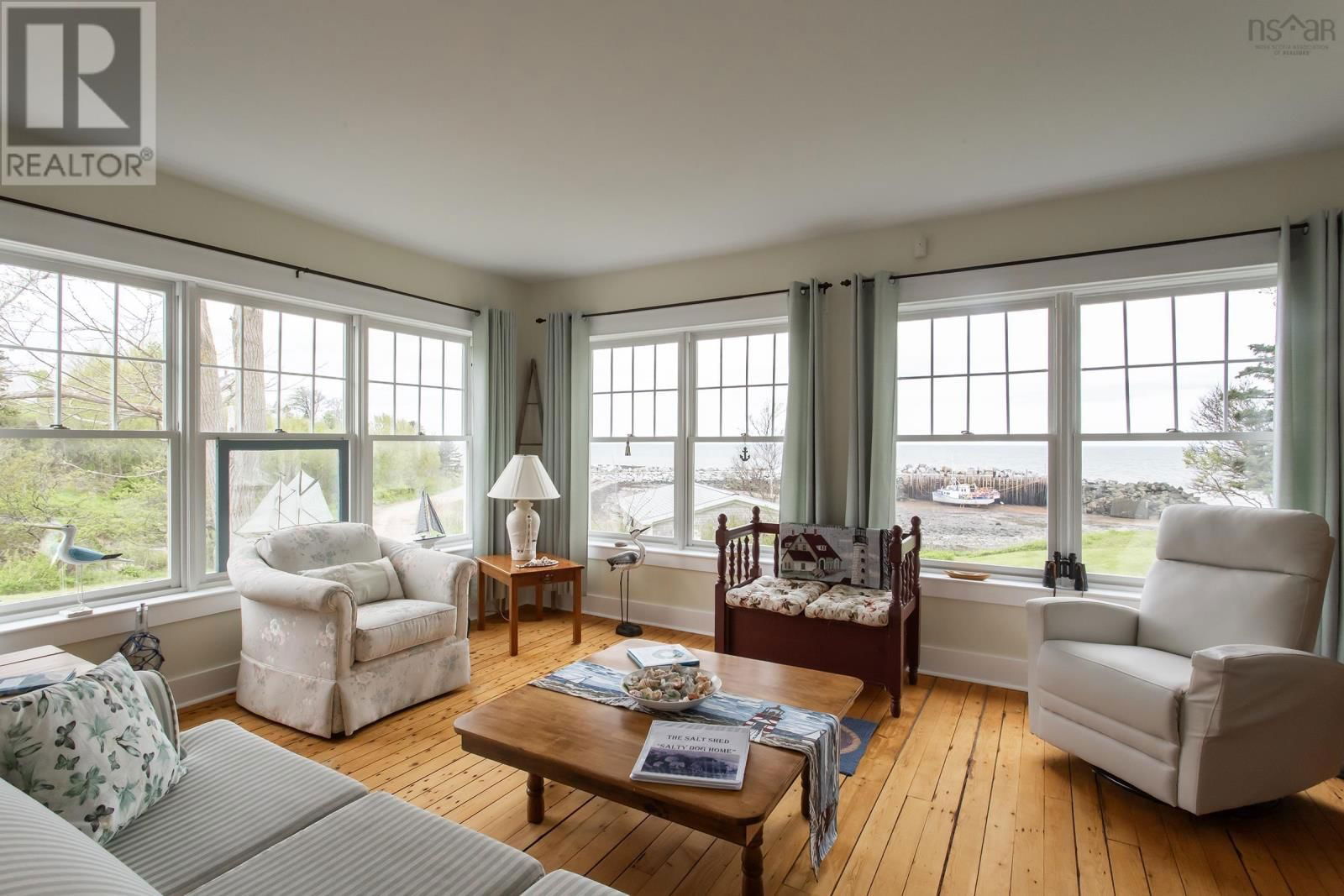 652 PORT LORNE ROAD Image 19