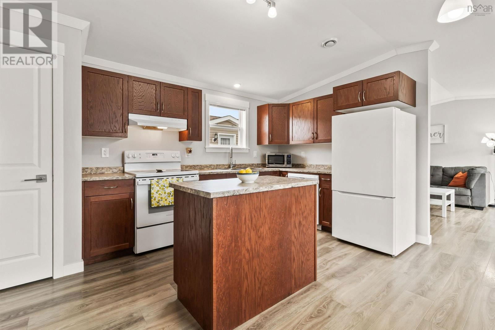 Primary Property View