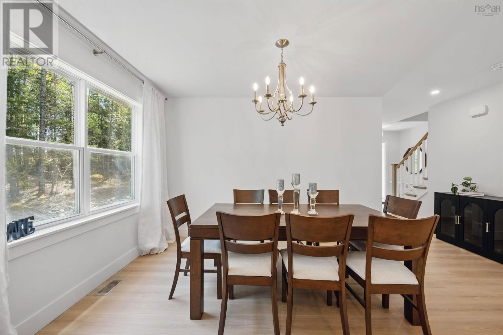 159 MAGENTA DRIVE Image 14