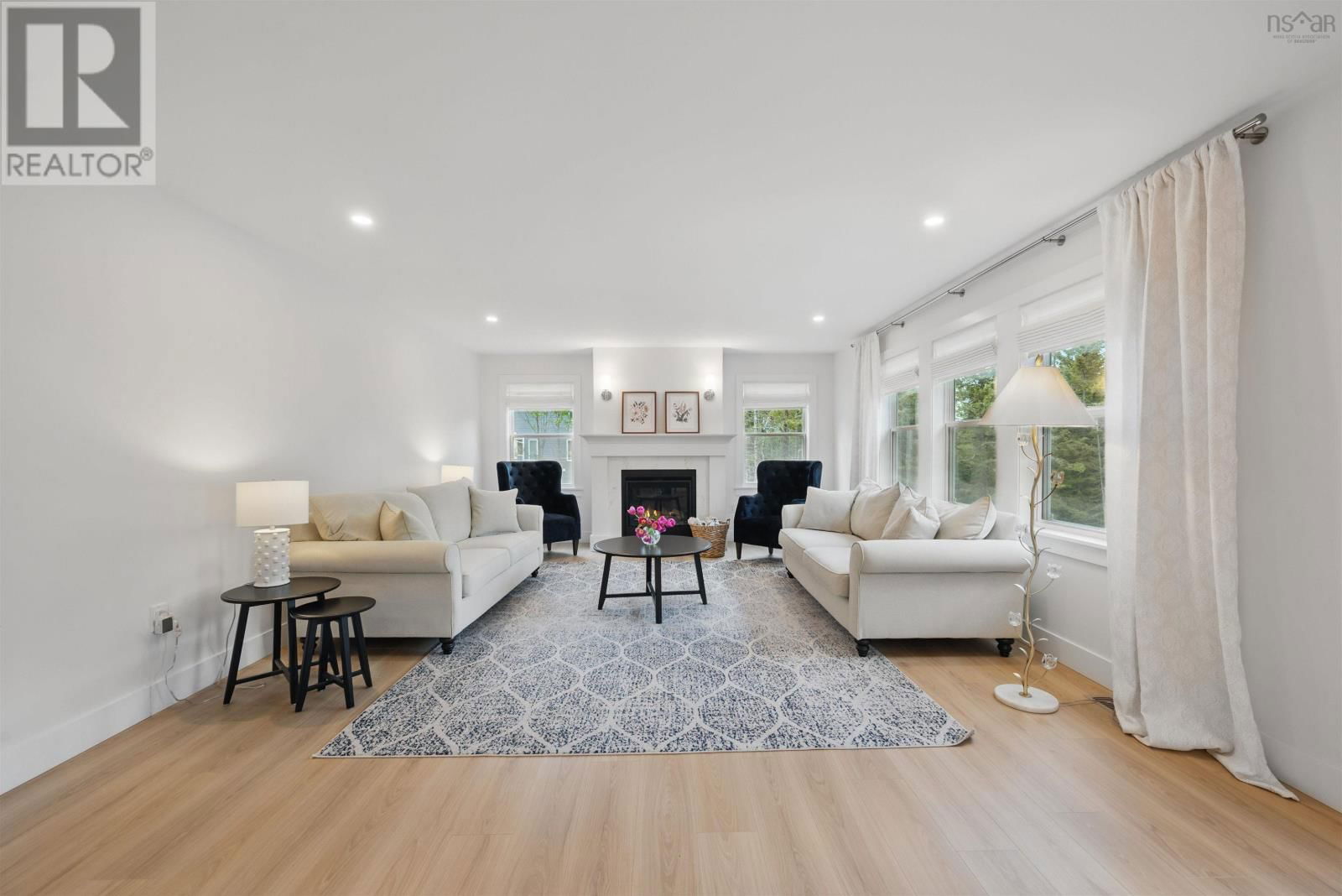 159 MAGENTA DRIVE Image 20