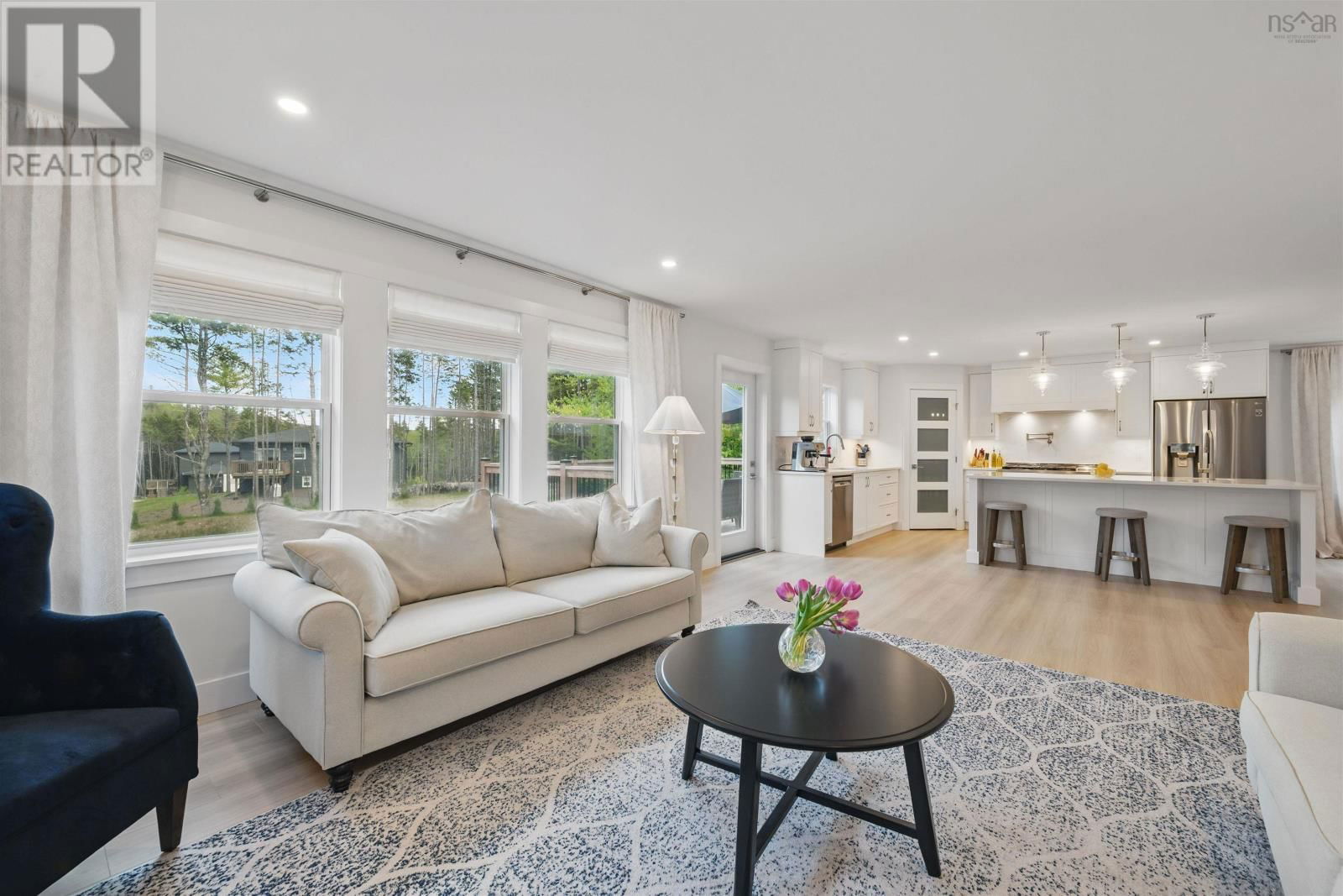 159 MAGENTA DRIVE Image 22
