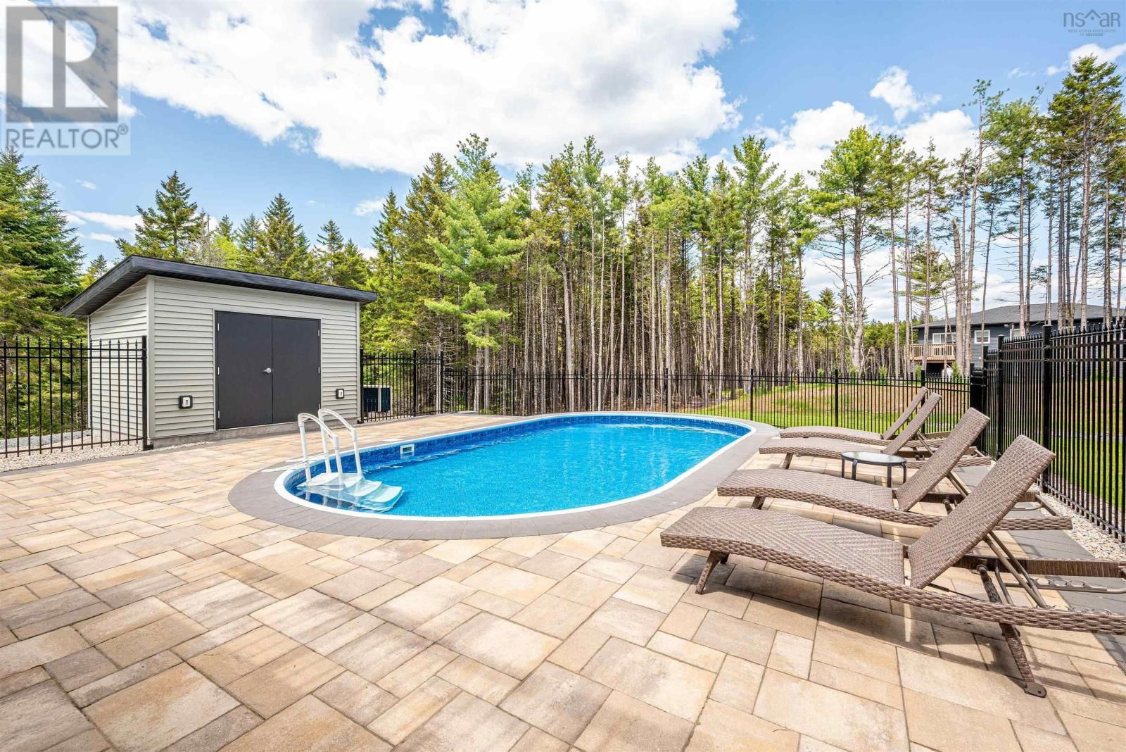 159 MAGENTA DRIVE Image 44