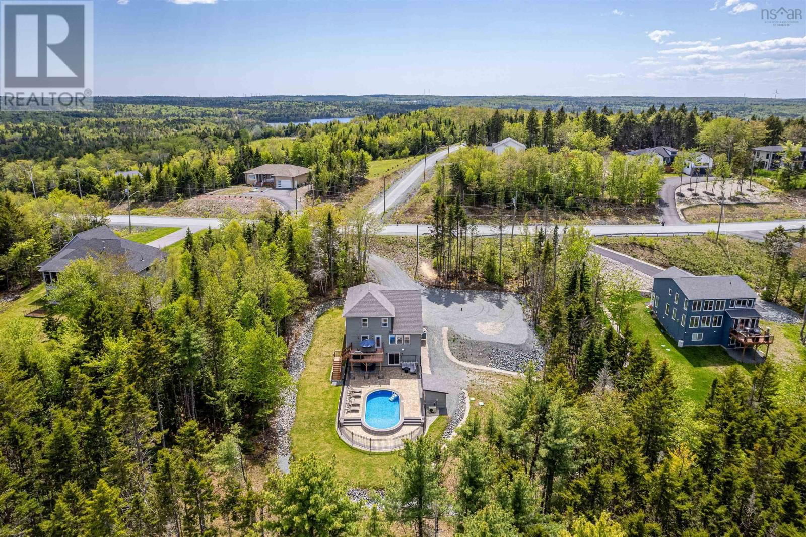 159 MAGENTA DRIVE Image 47
