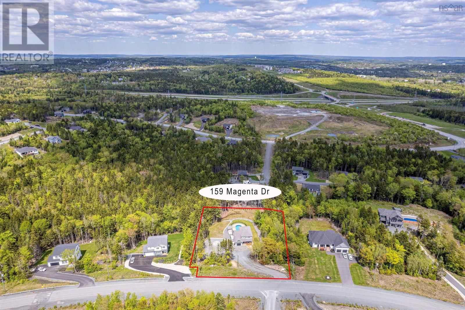 159 MAGENTA DRIVE Image 48