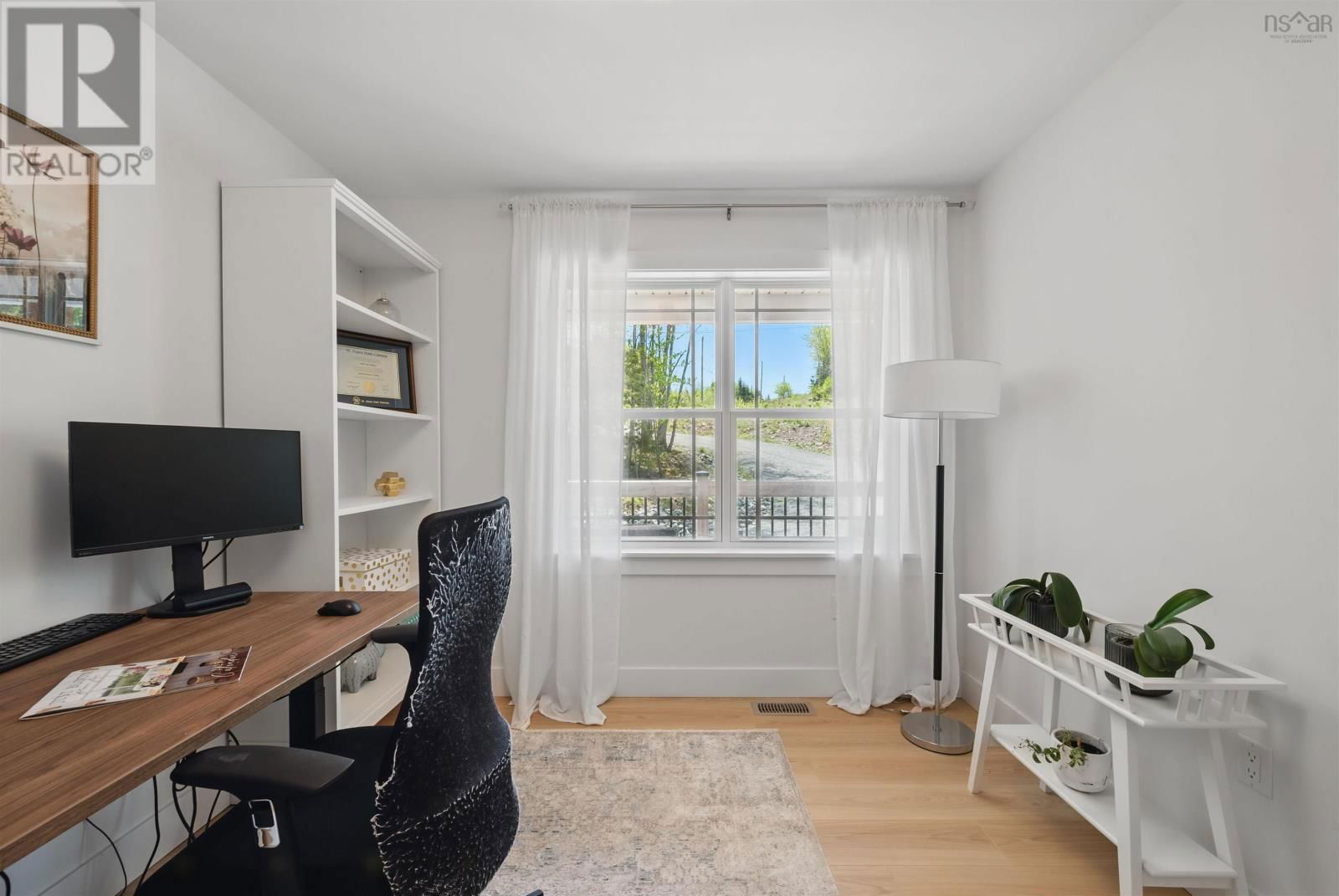 159 MAGENTA DRIVE Image 8
