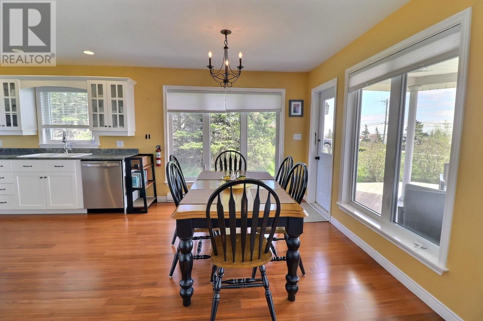 183 HARBOURVIEW DRIVE Image 10