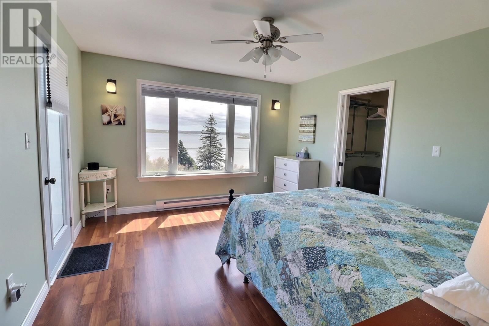 183 HARBOURVIEW DRIVE Image 12