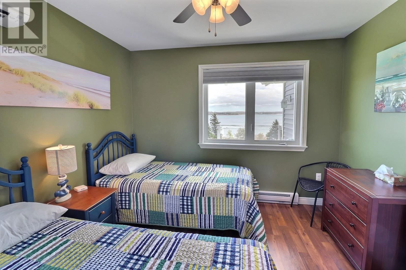 183 HARBOURVIEW DRIVE Image 19