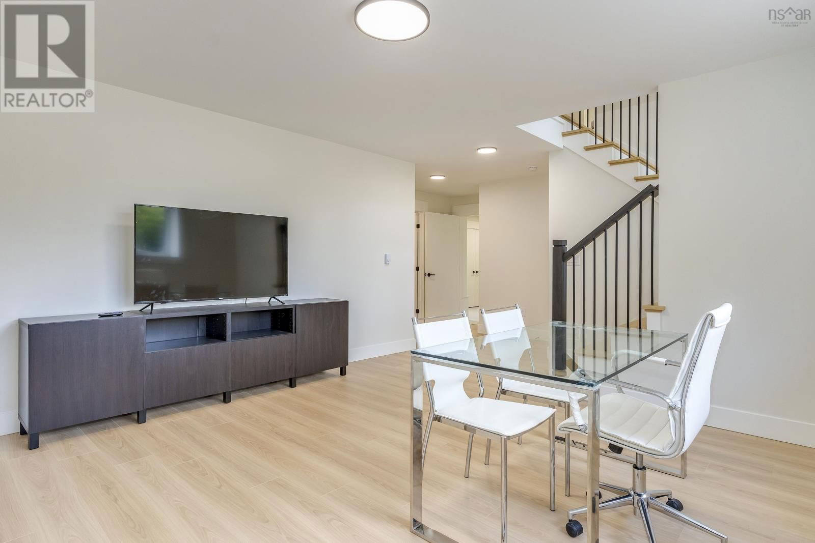 50 SWEETFERN LANE Image 34