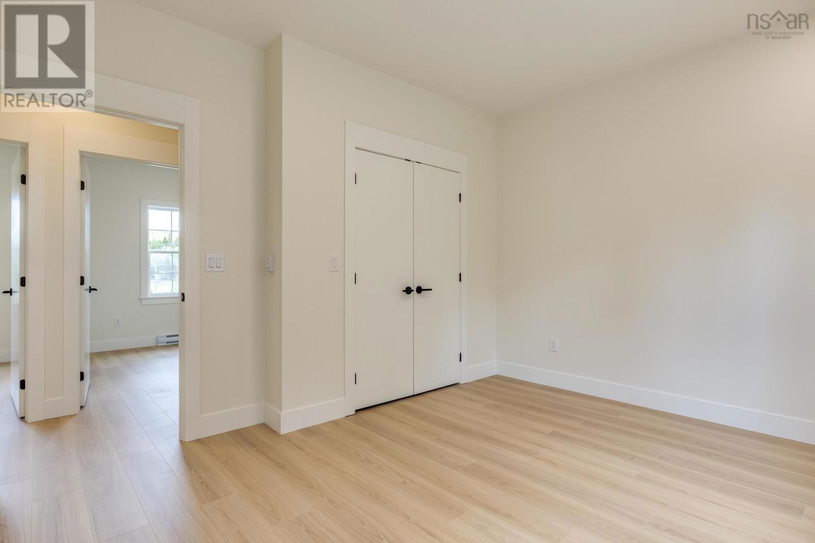 44 SWEETFERN LANE Image 22
