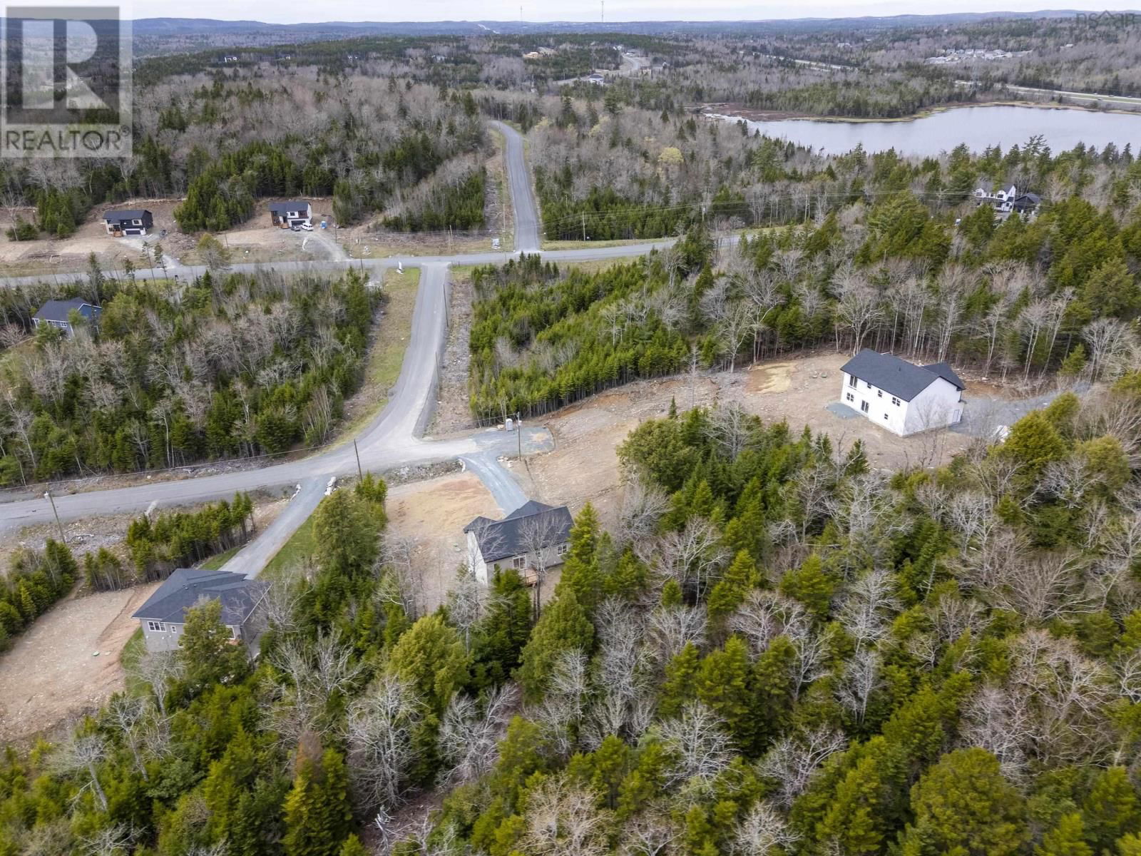 44 SWEETFERN LANE Image 37