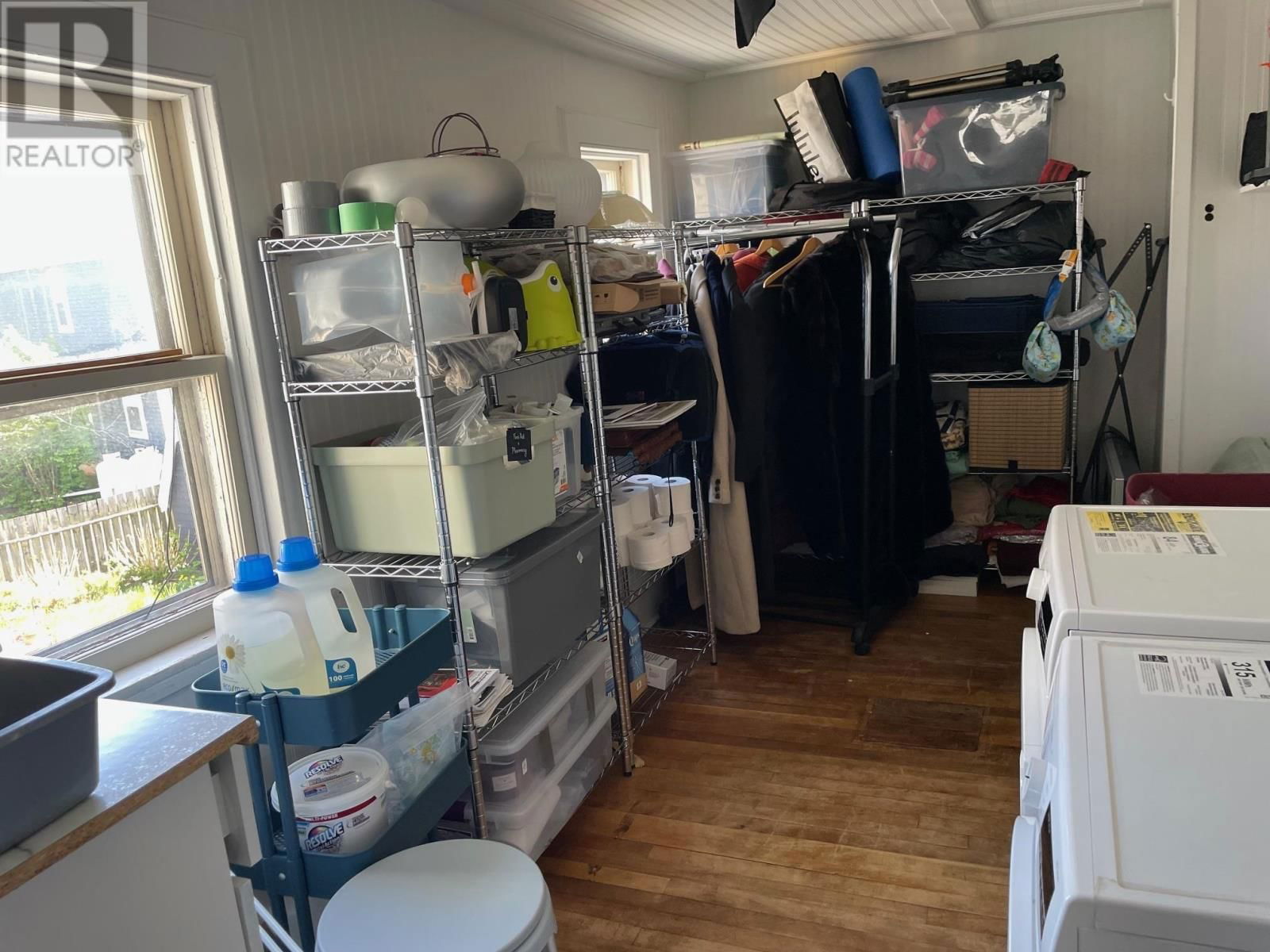 13 PLEASANT STREET Image 11
