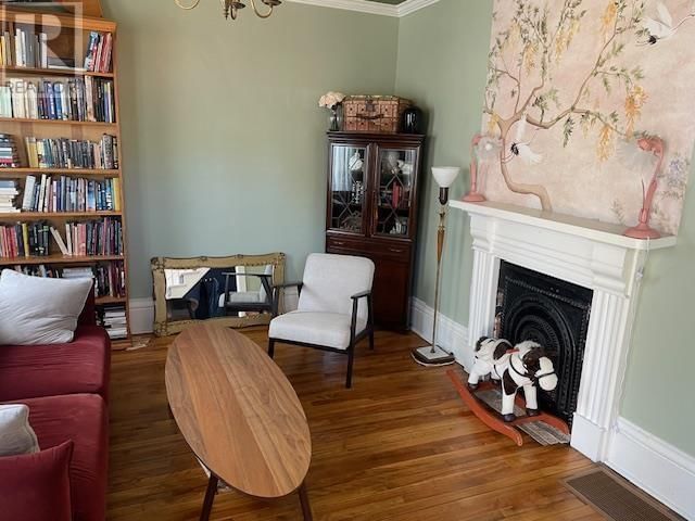 13 PLEASANT STREET Image 17