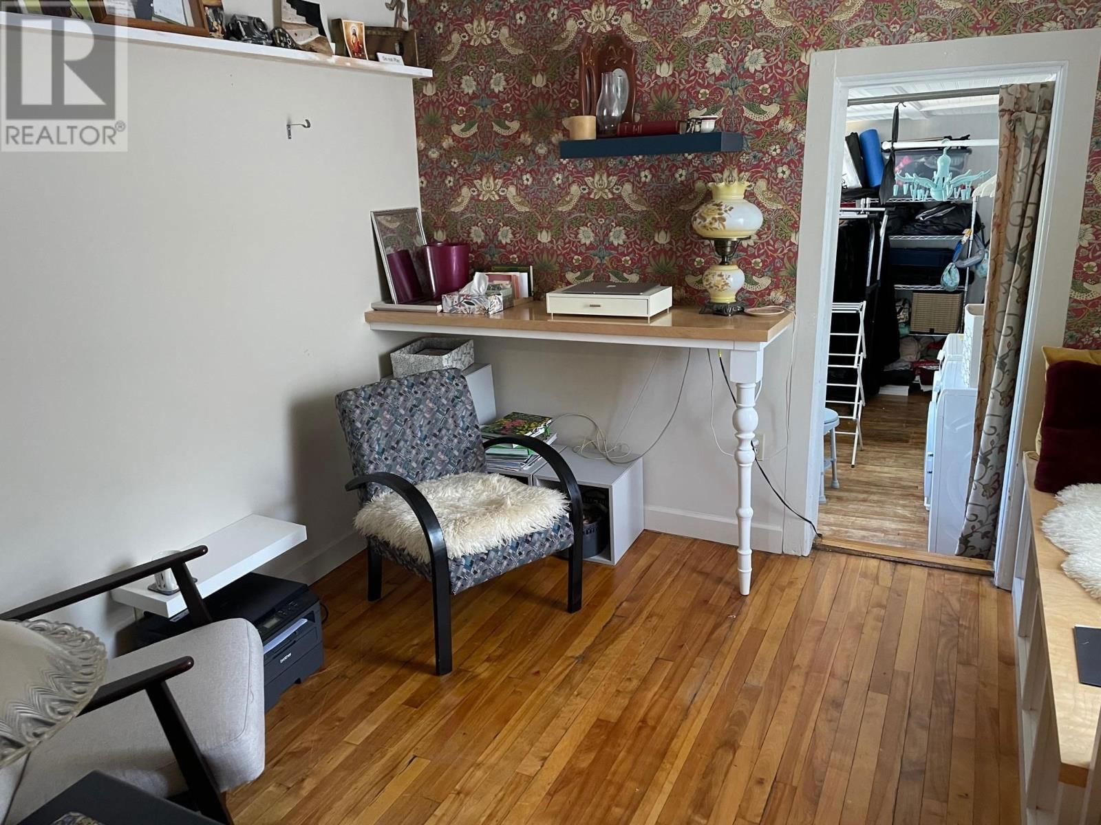 13 PLEASANT STREET Image 7
