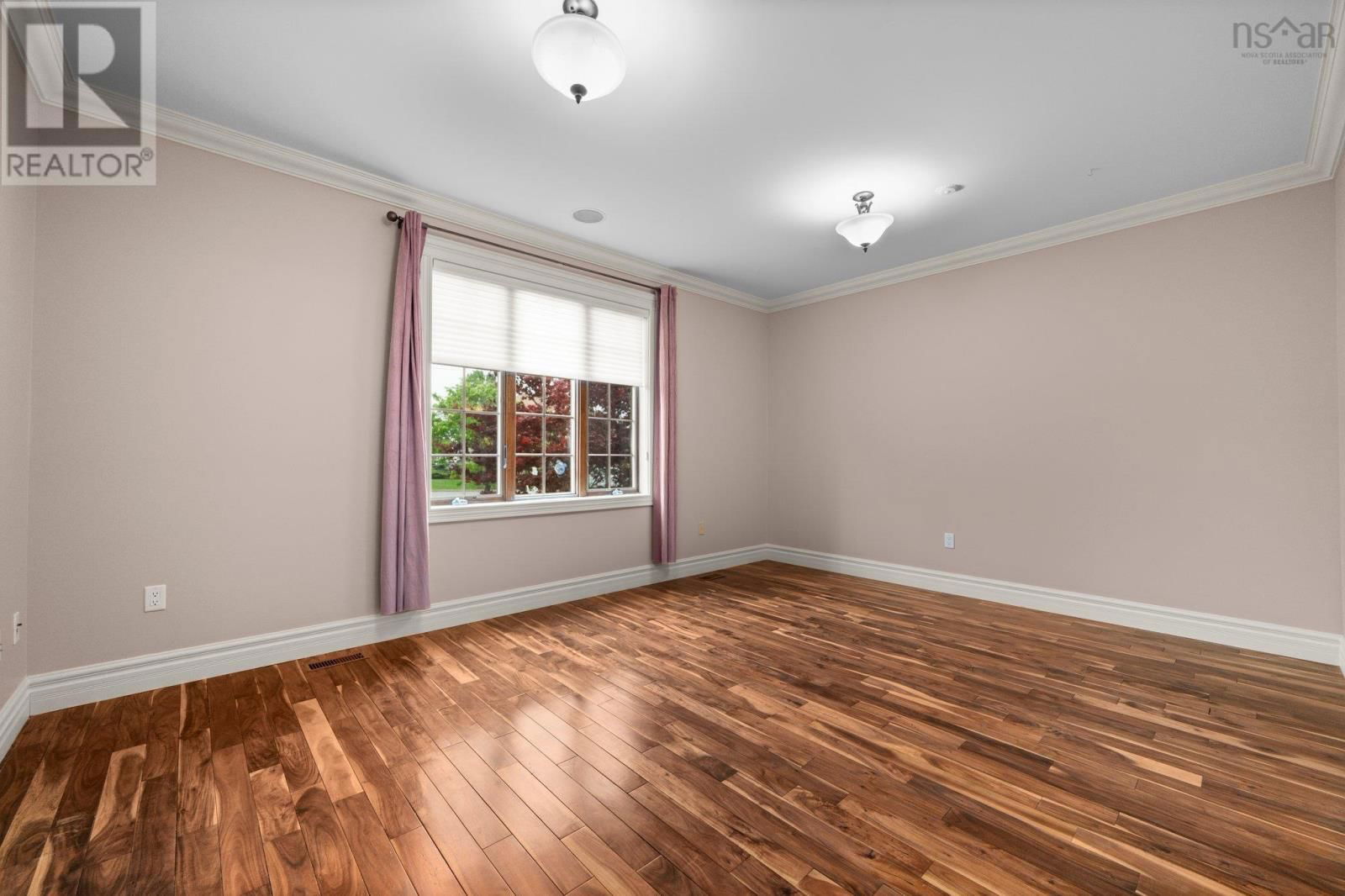 72 WORTHINGTON PLACE Image 23