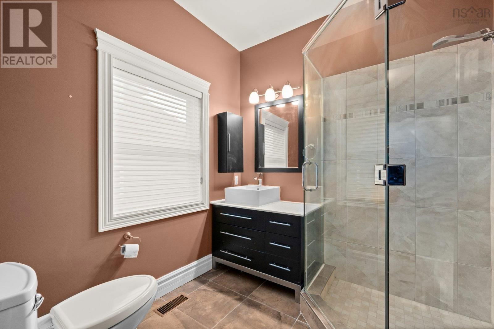 72 WORTHINGTON PLACE Image 24