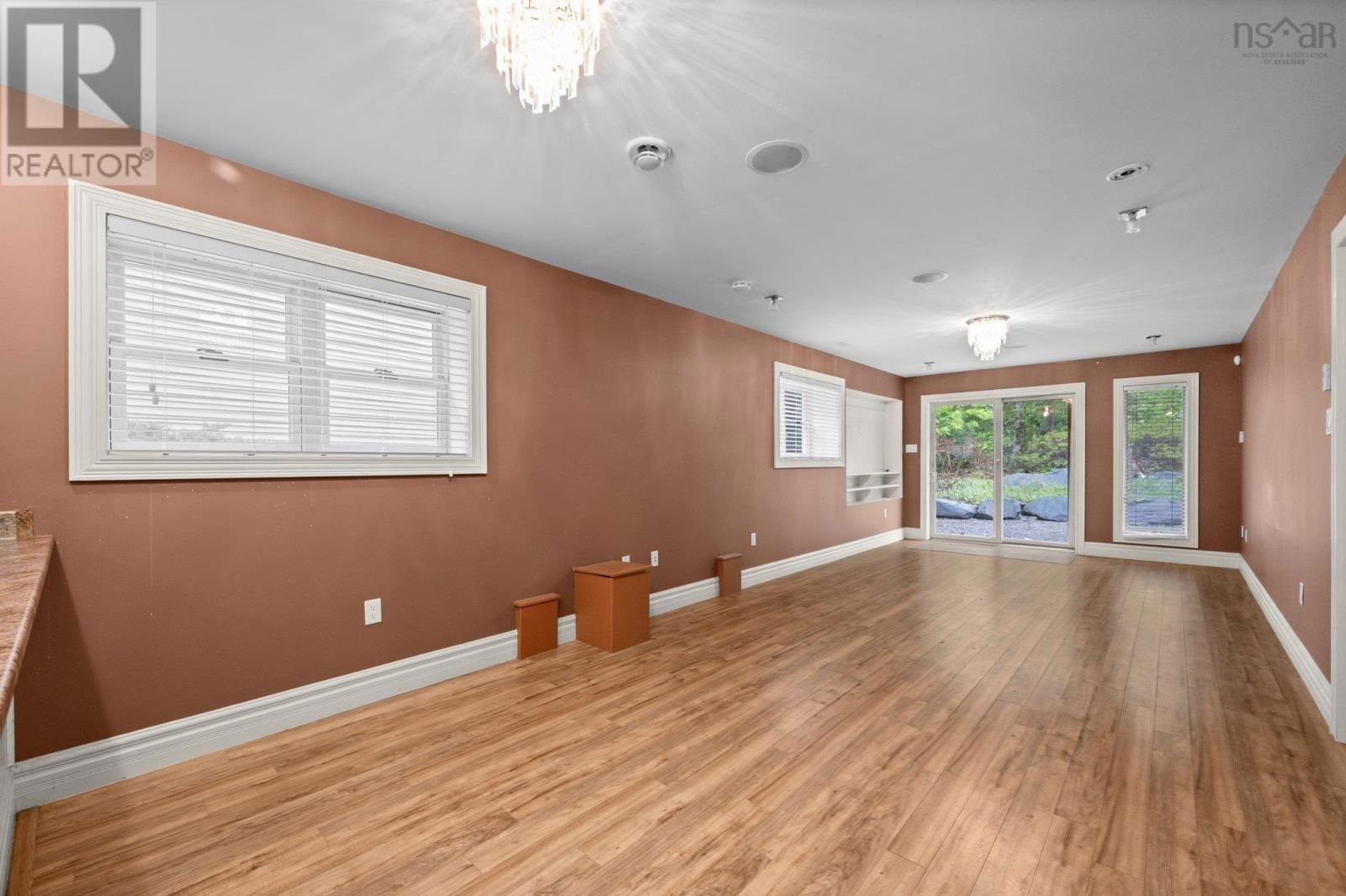 72 WORTHINGTON PLACE Image 37