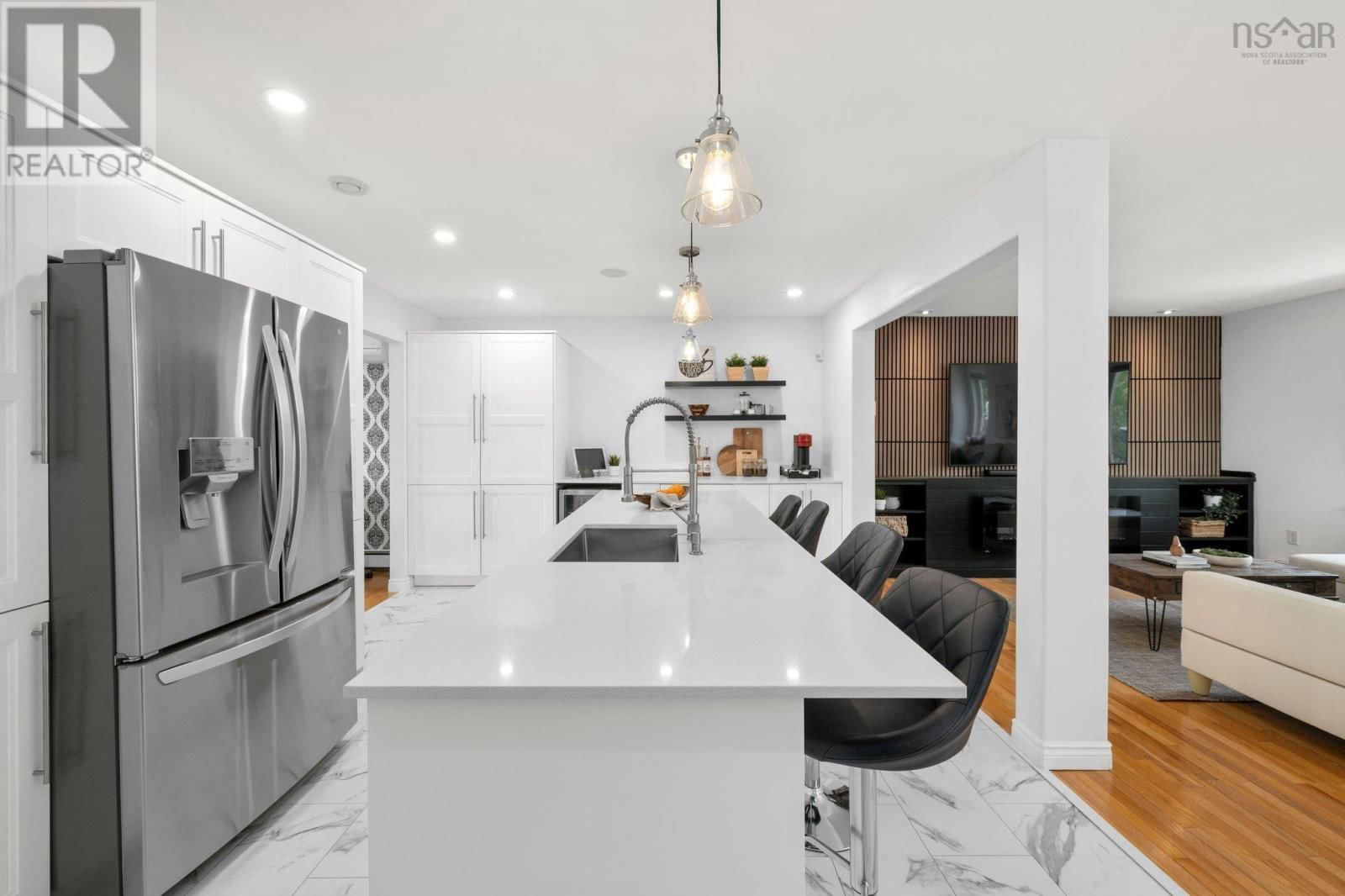 3 SPRUCEWOOD COURT Image 13