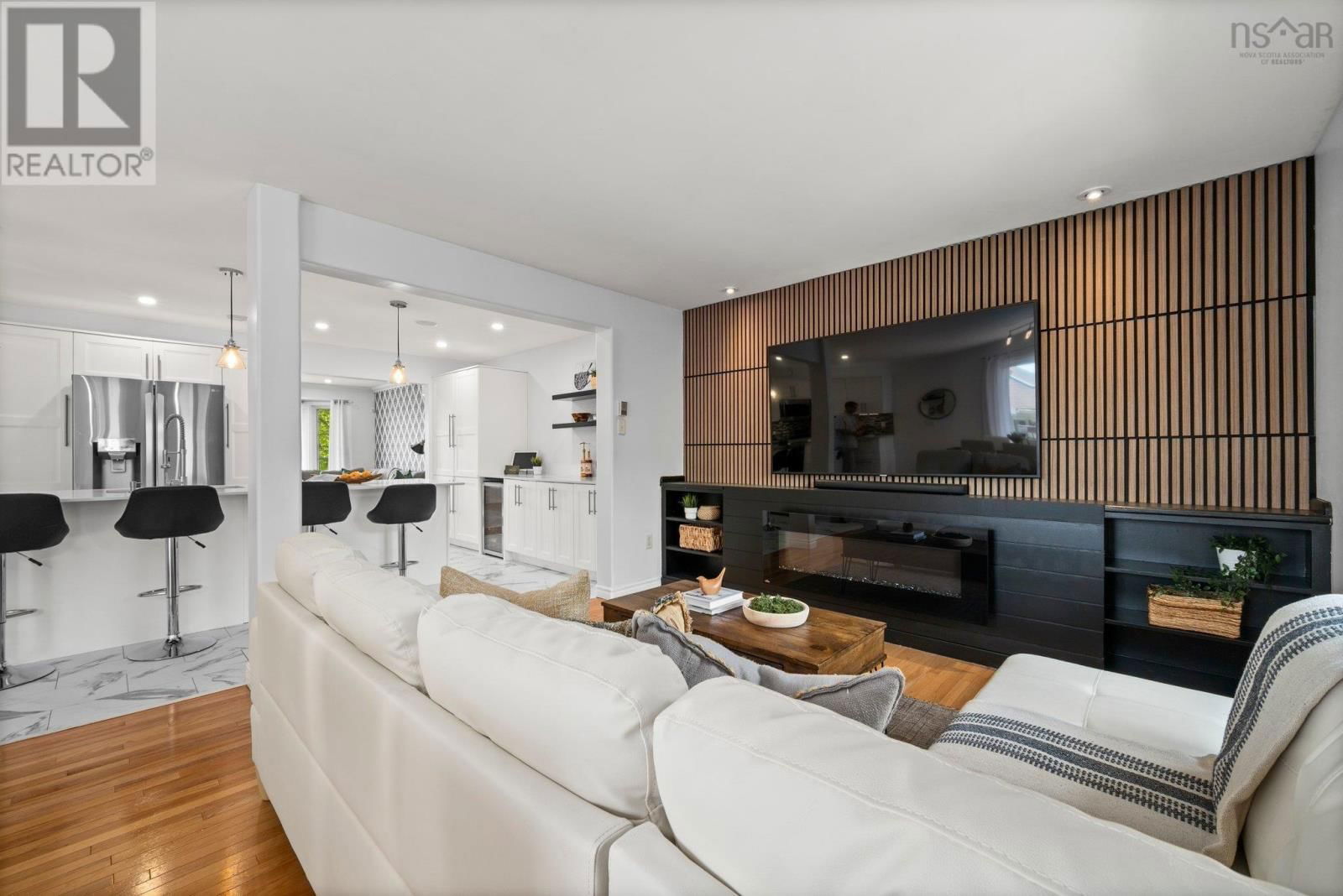 3 SPRUCEWOOD COURT Image 16