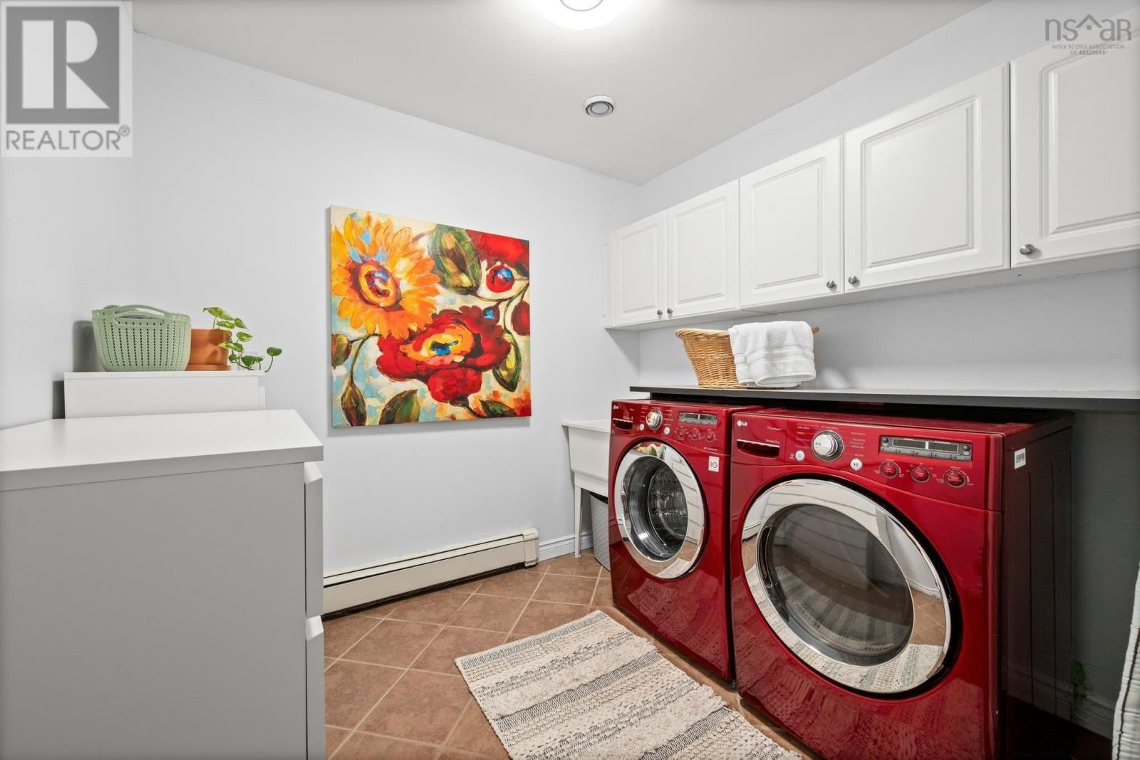 3 SPRUCEWOOD COURT Image 33
