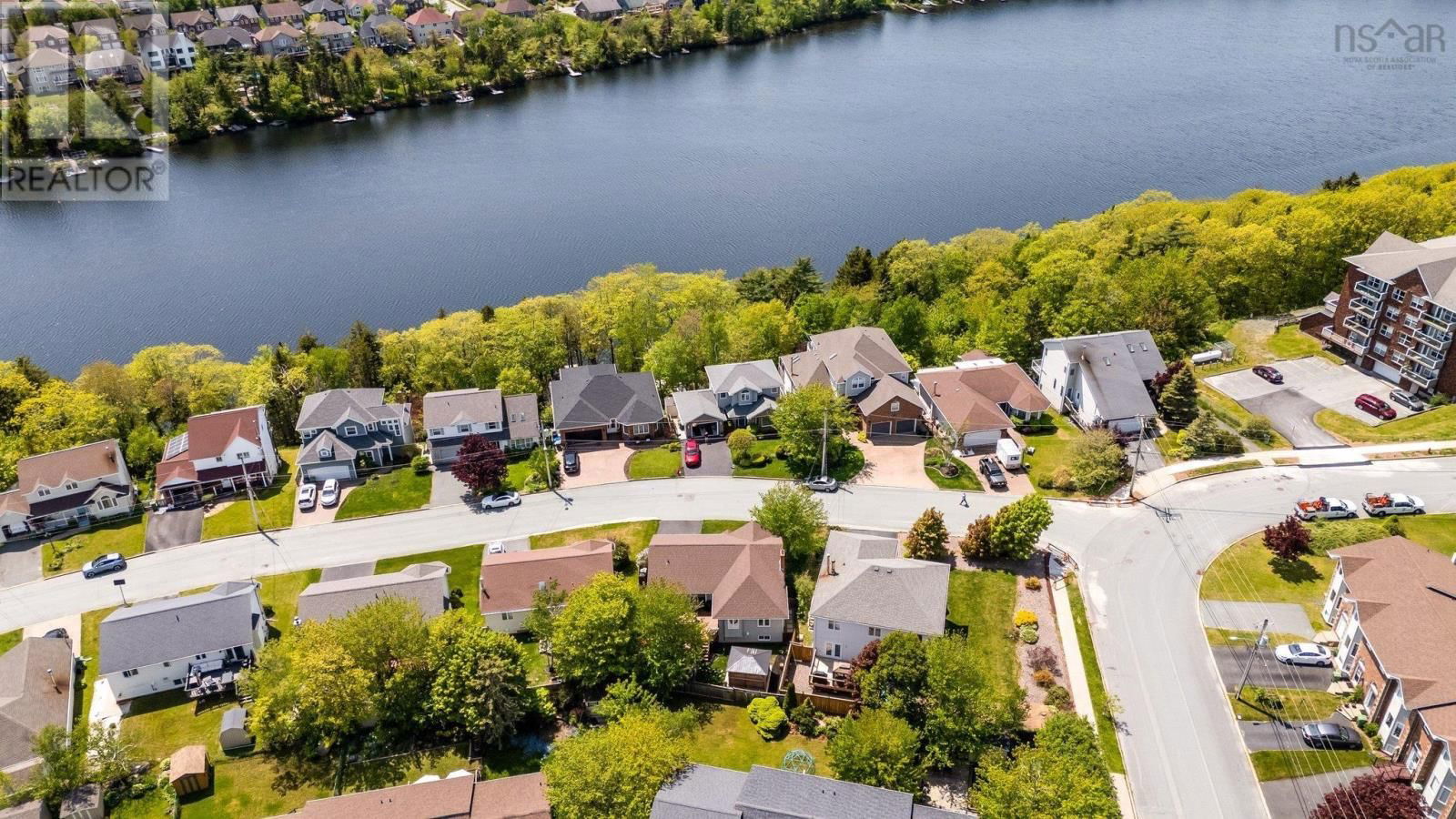 3 SPRUCEWOOD COURT Image 45