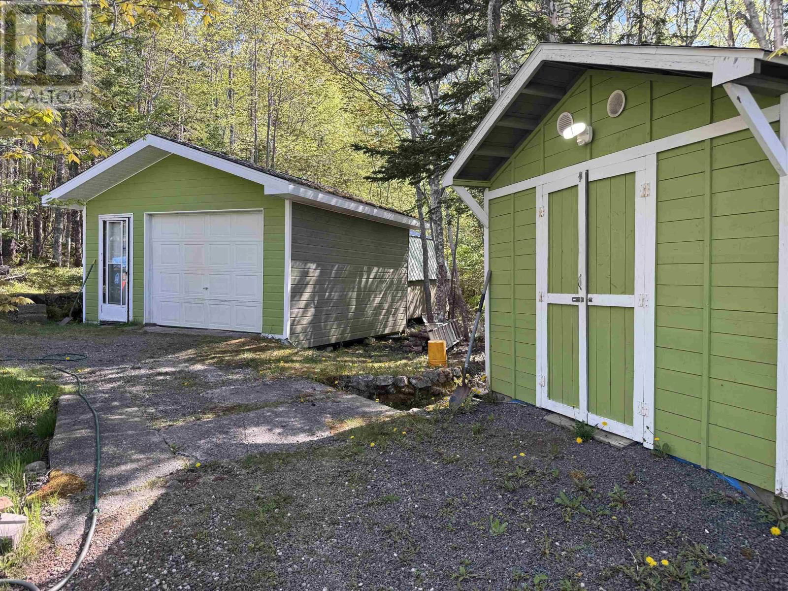 55 312 HIGHWAY Image 35