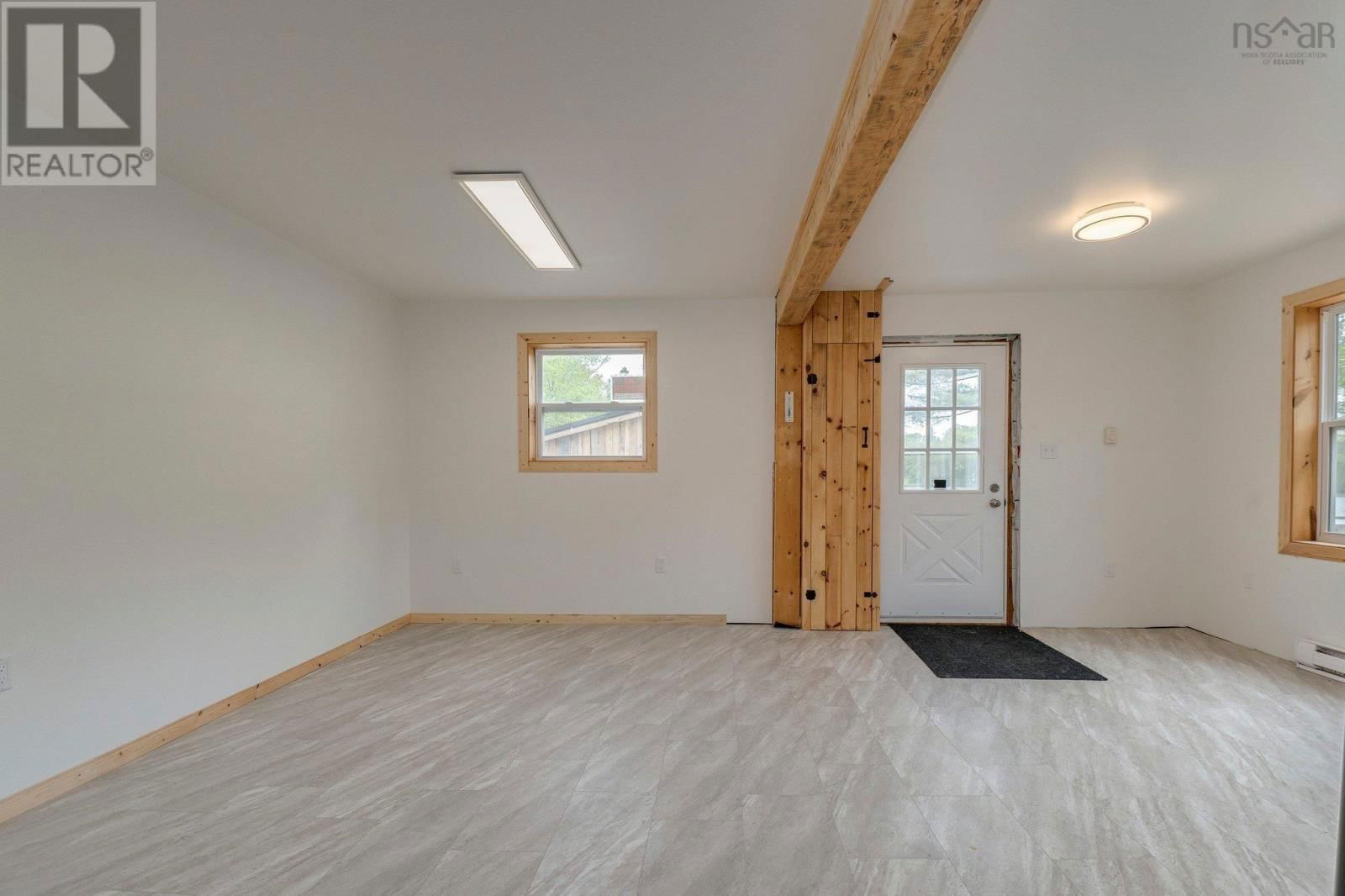 19 COVE ROAD Image 13