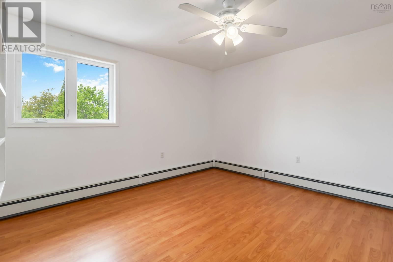 3 CODROY CRESCENT Image 30