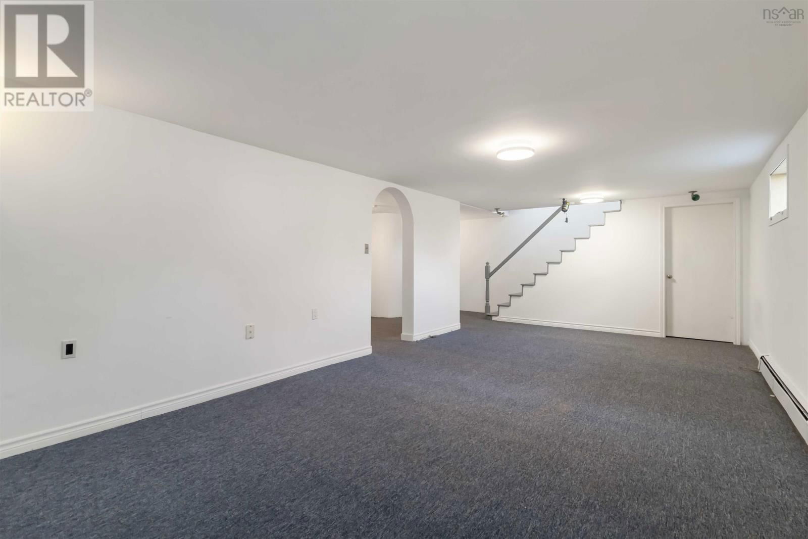 3 CODROY CRESCENT Image 35