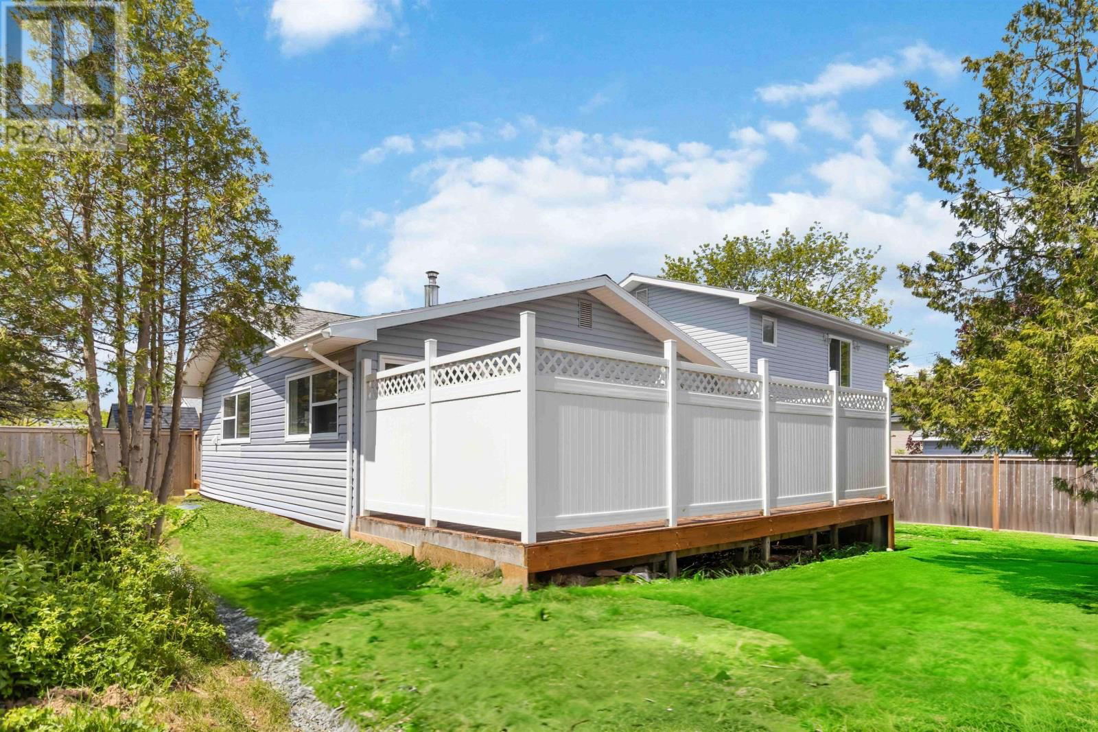 3 CODROY CRESCENT Image 41