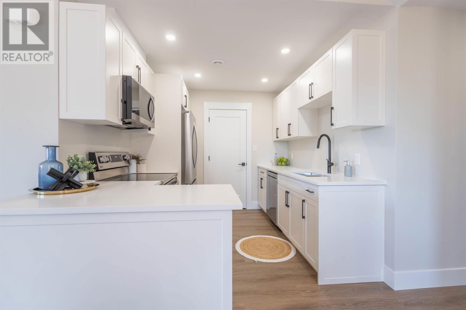 20 ANNE AVENUE Image 15