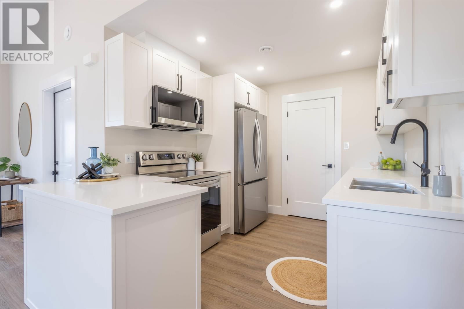 20 ANNE AVENUE Image 3