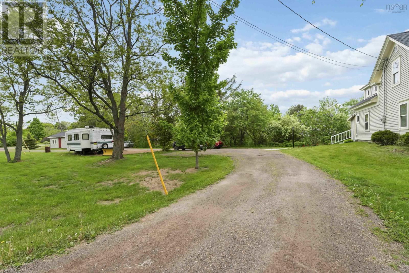 2203 HIGHWAY 1 Image 45