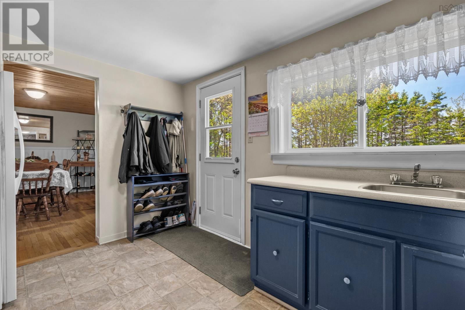 765 WEST JEDDORE ROAD Image 12