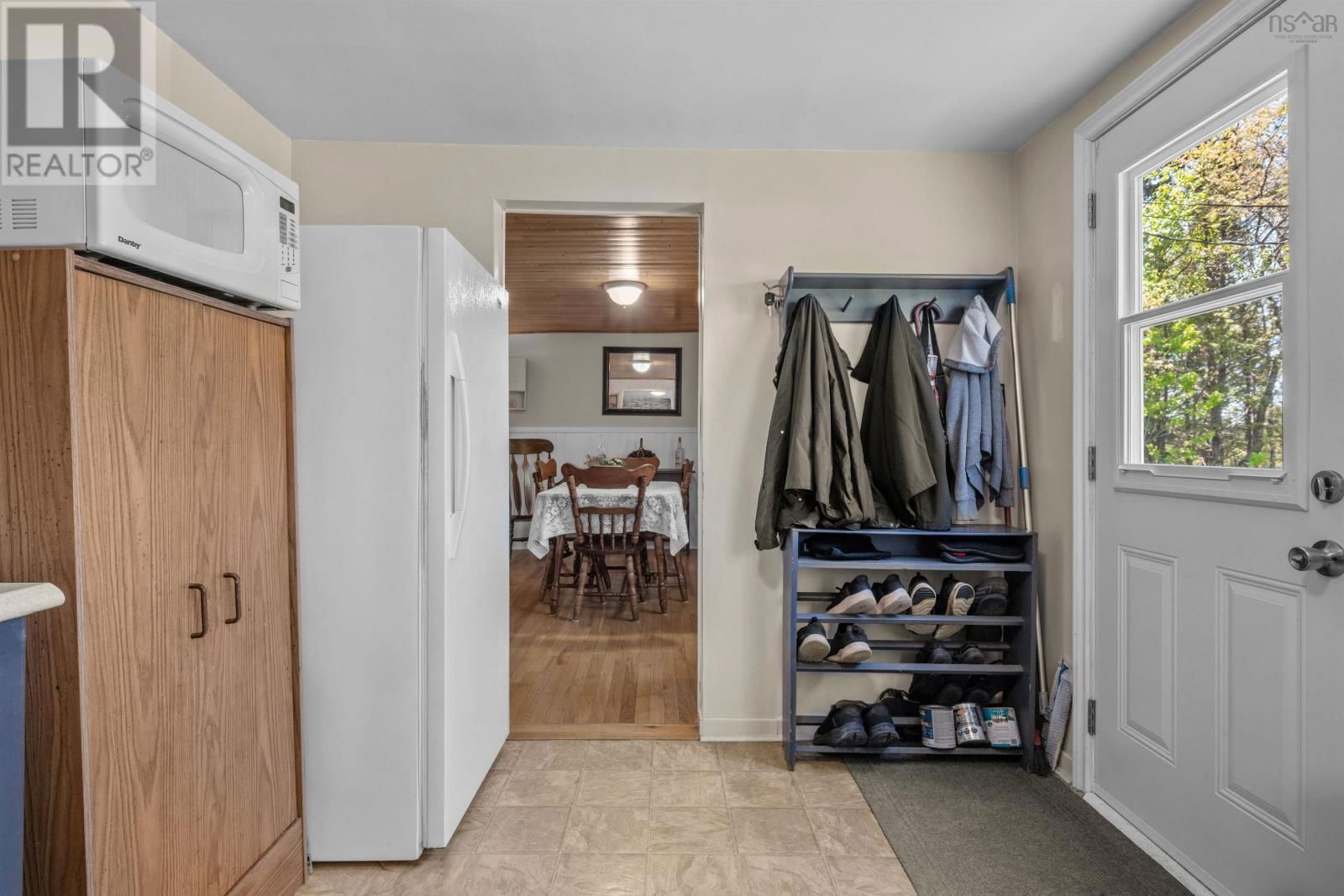 765 WEST JEDDORE ROAD Image 14