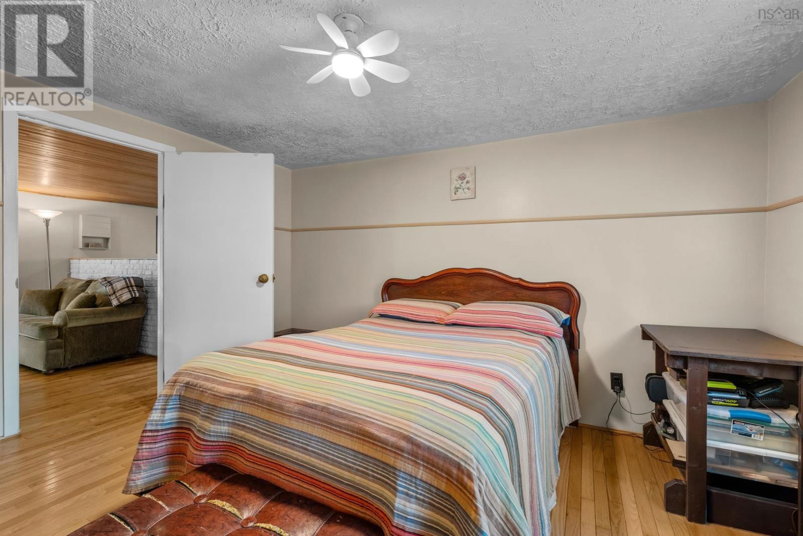 765 WEST JEDDORE ROAD Image 21