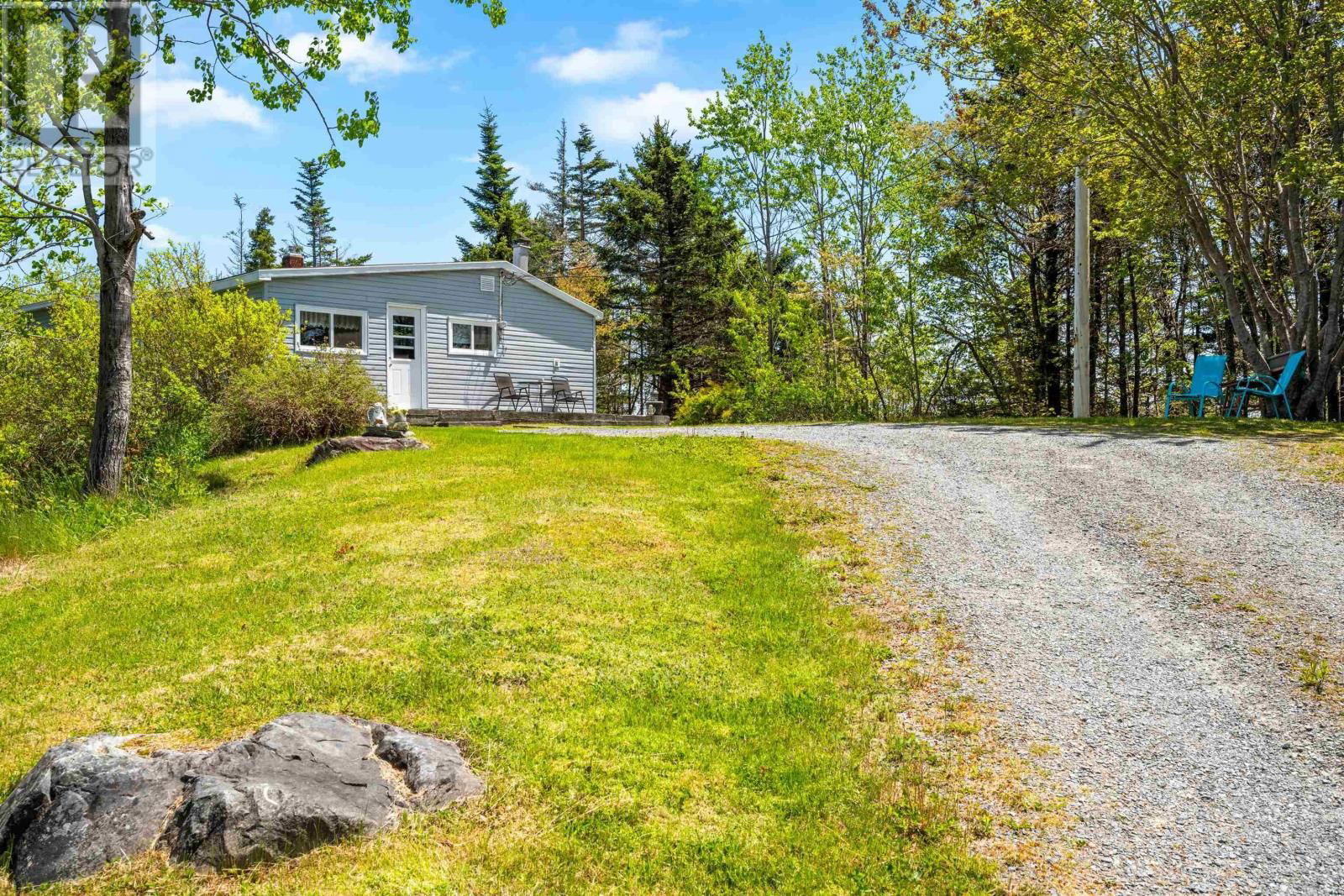 765 WEST JEDDORE ROAD Image 33