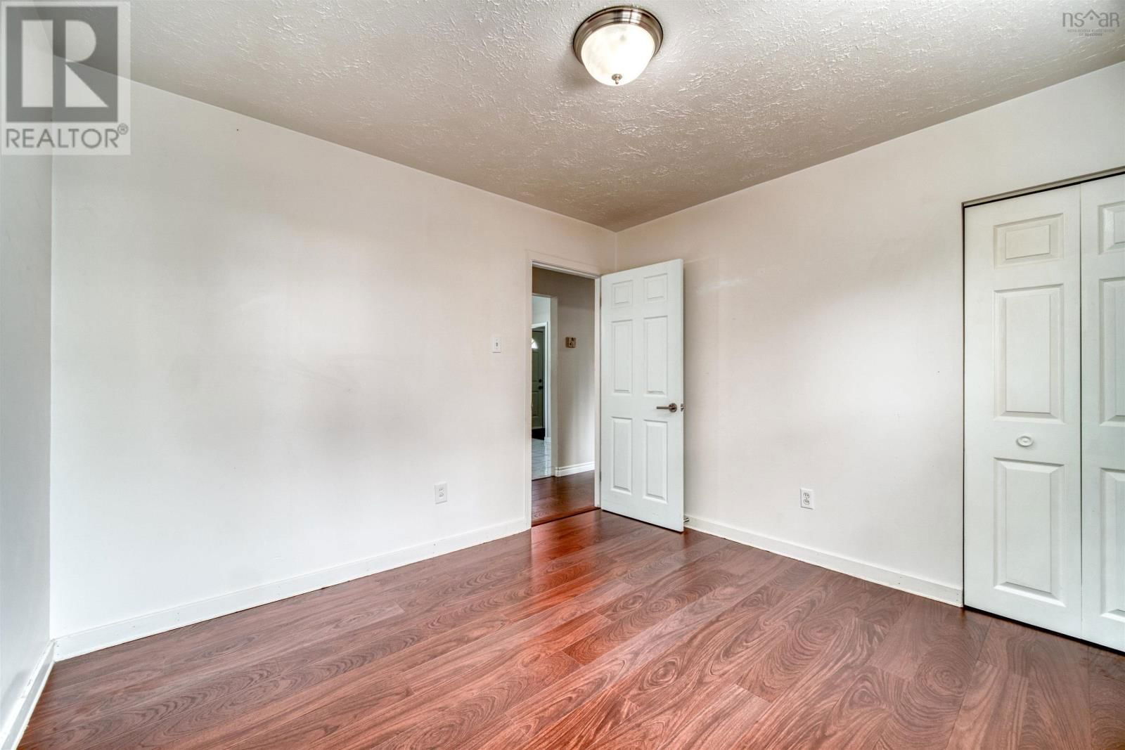 14 INVERARY DRIVE Image 14
