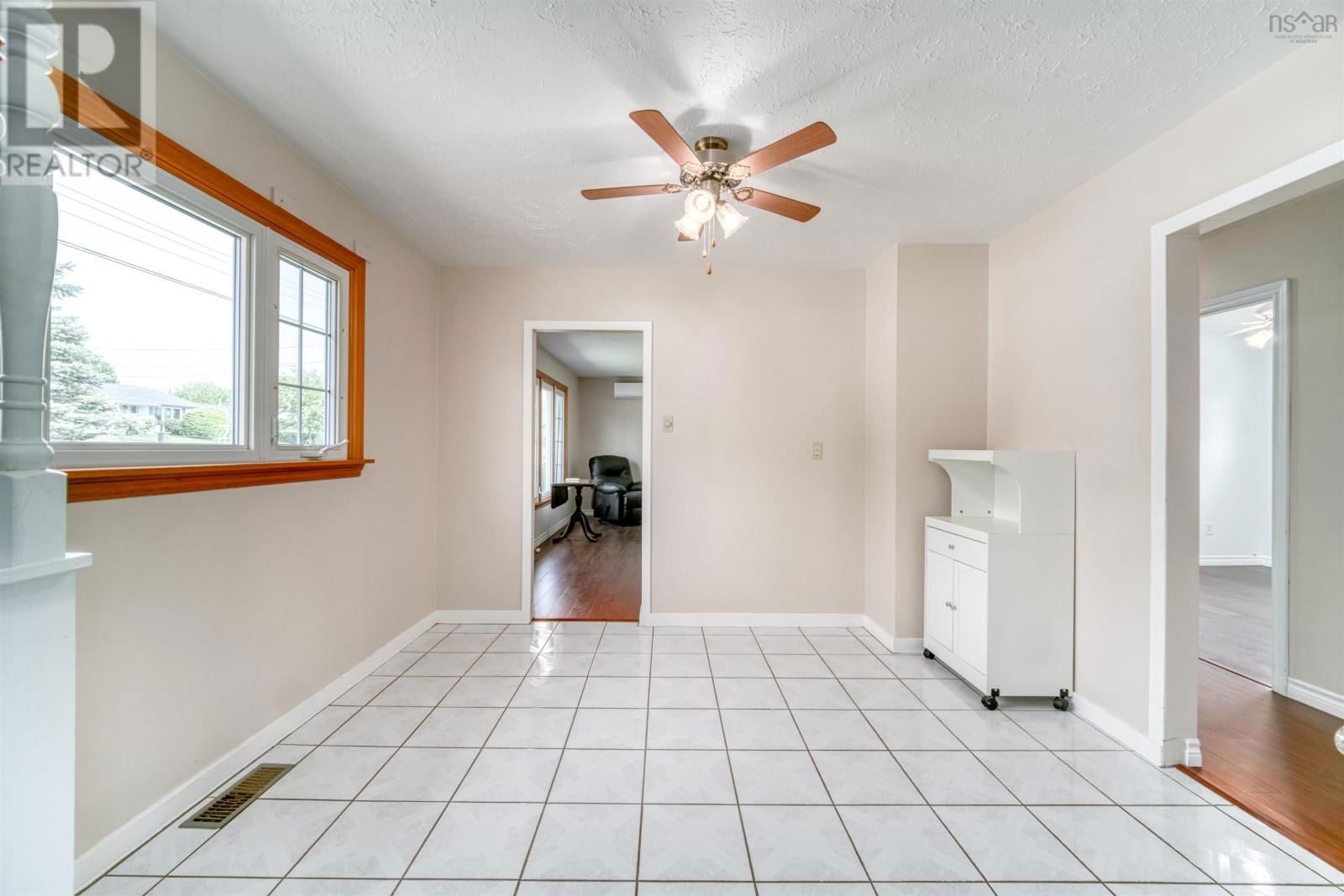 14 INVERARY DRIVE Image 27