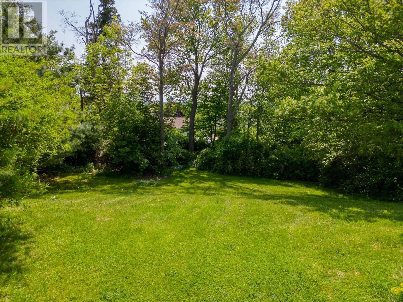 14 INVERARY DRIVE Image 32