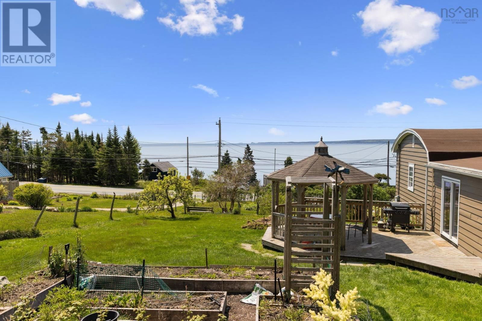 9199 ST MARGARETS BAY ROAD Image 36