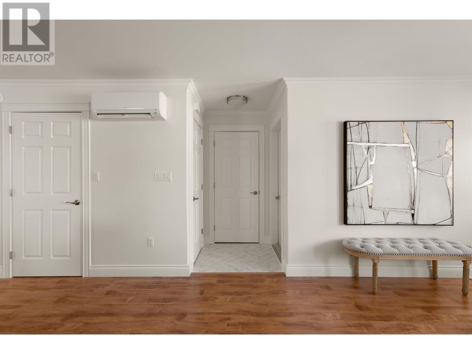9M IMPERIAL STREET Image 19