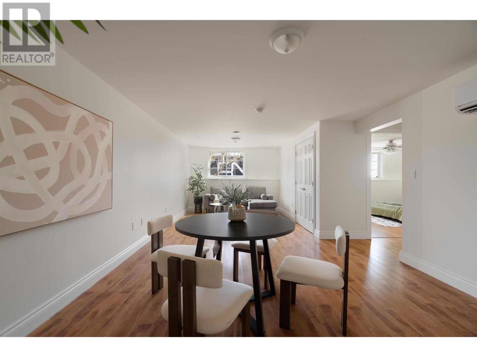 9M IMPERIAL STREET Image 21