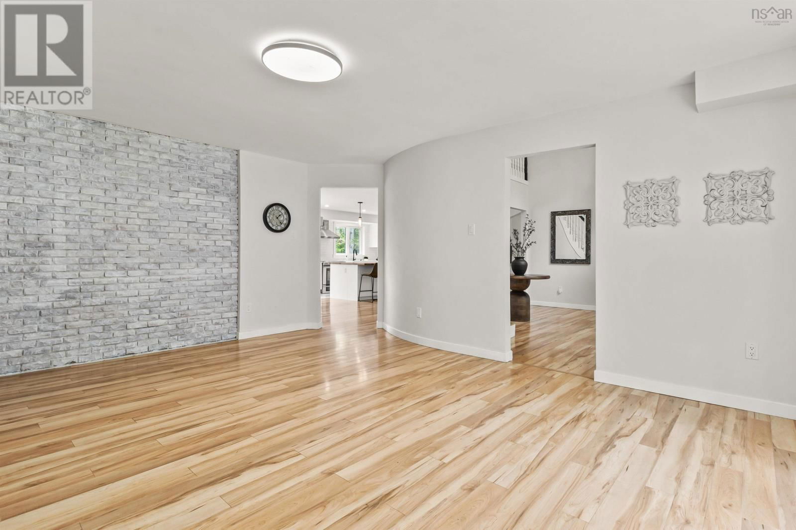 15 BEECH HILL DRIVE Image 16