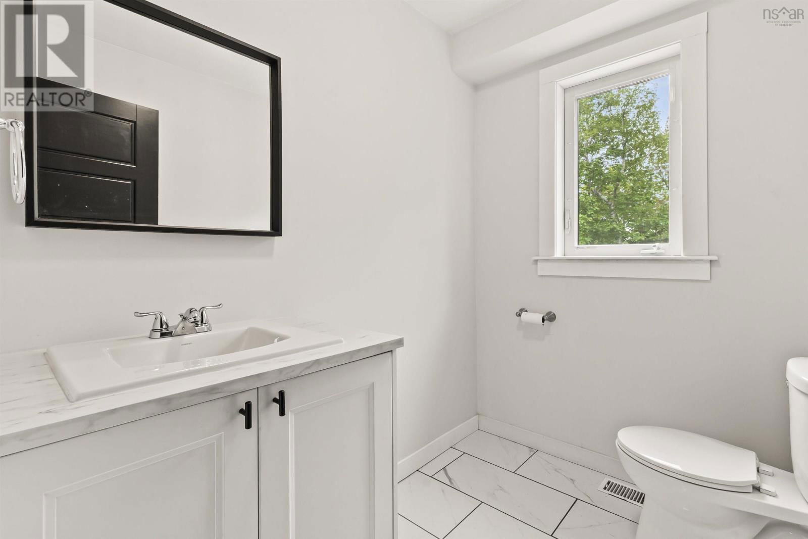 15 BEECH HILL DRIVE Image 17