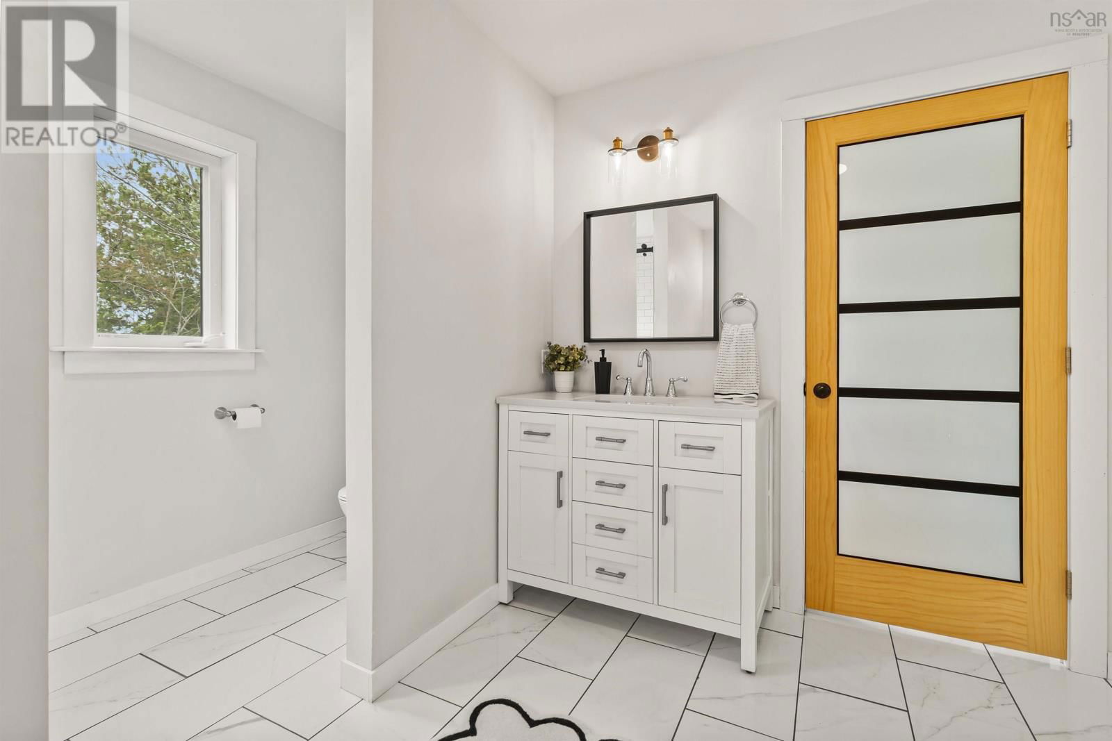 15 BEECH HILL DRIVE Image 31