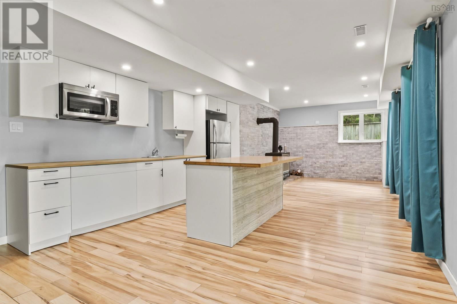 15 BEECH HILL DRIVE Image 37
