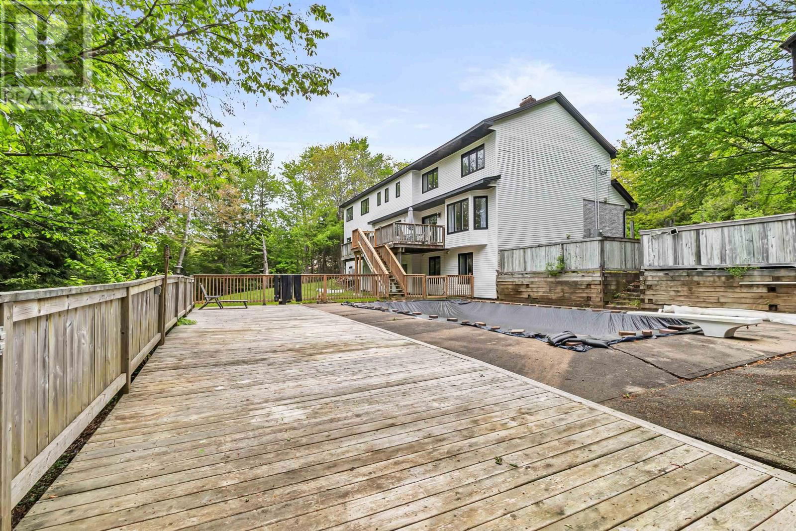 15 BEECH HILL DRIVE Image 47