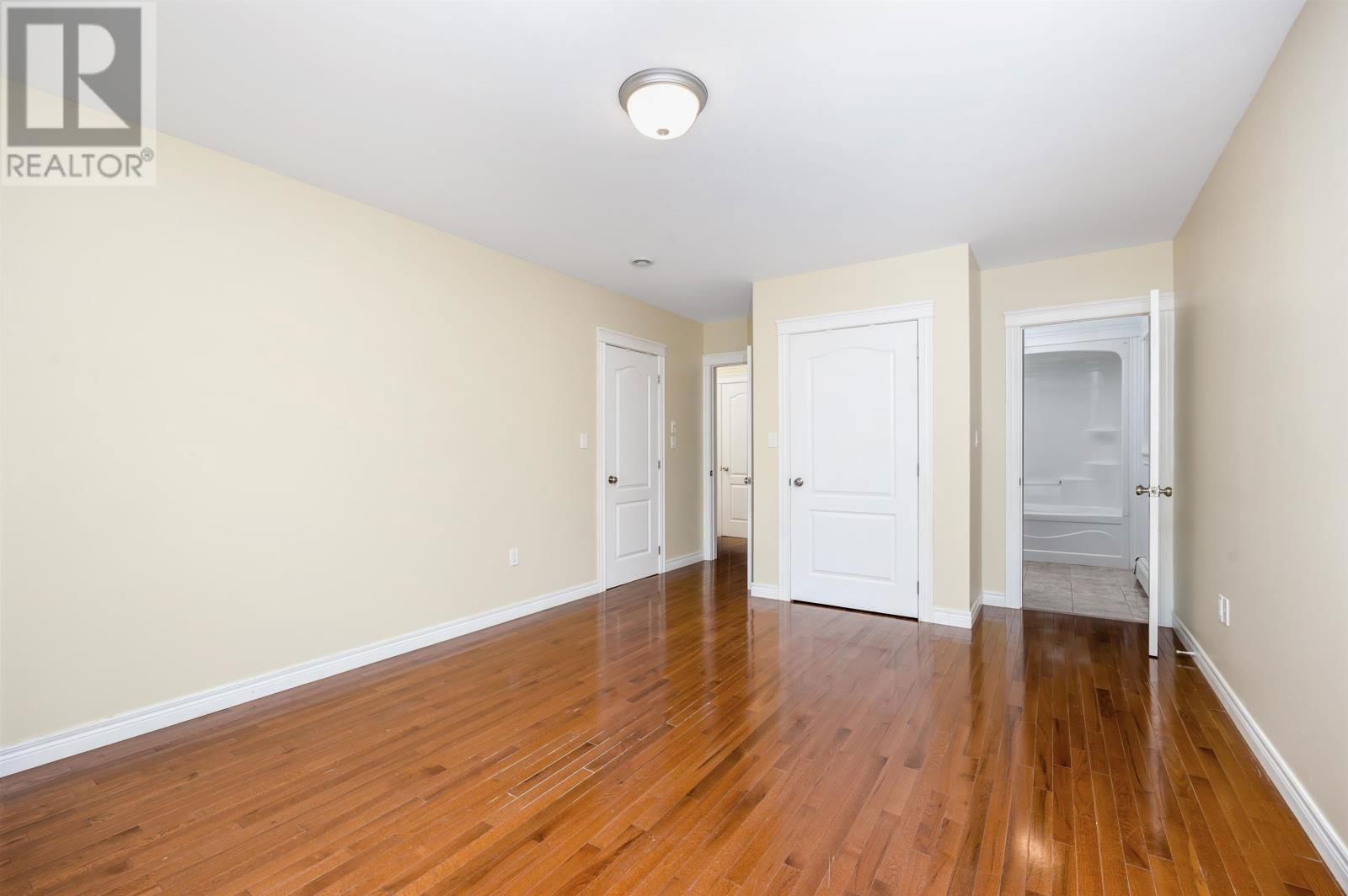 1A 6 HARLEY STREET Image 11